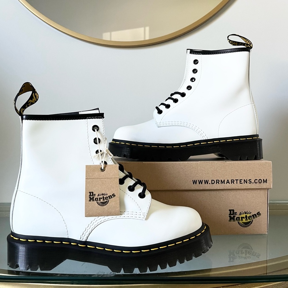 Dr. Martens 1460 Bex Smooth Leather Platform Boots Size 9